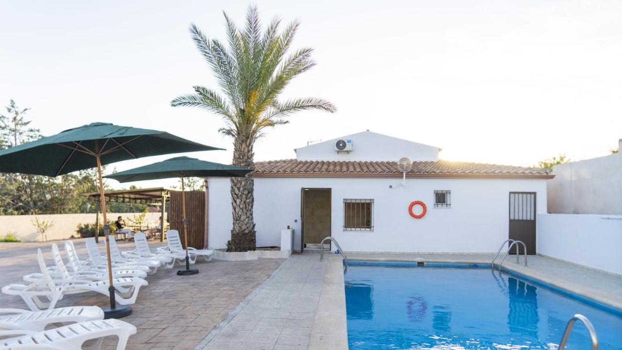 Villa Las Tres Hermanas Albarreal De Tajo By Toledo Ap Exterior photo